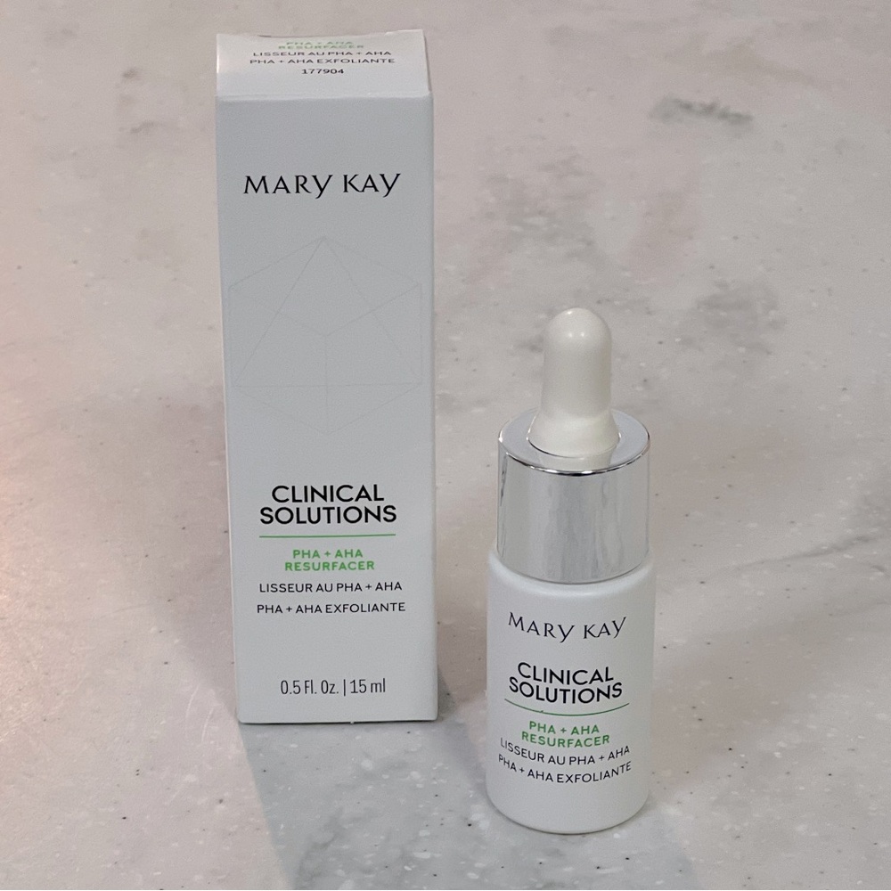 NWT Mary Kay Clinical Solutions PHA + AHA Resurfacer